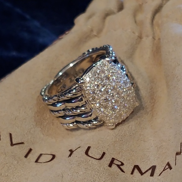 David Yurman Jewelry - David Yurman Diamond pave Tides ring 8 Wheaton